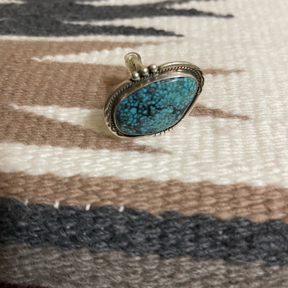 Turquoise Silver Ring - Picture 3 of 4